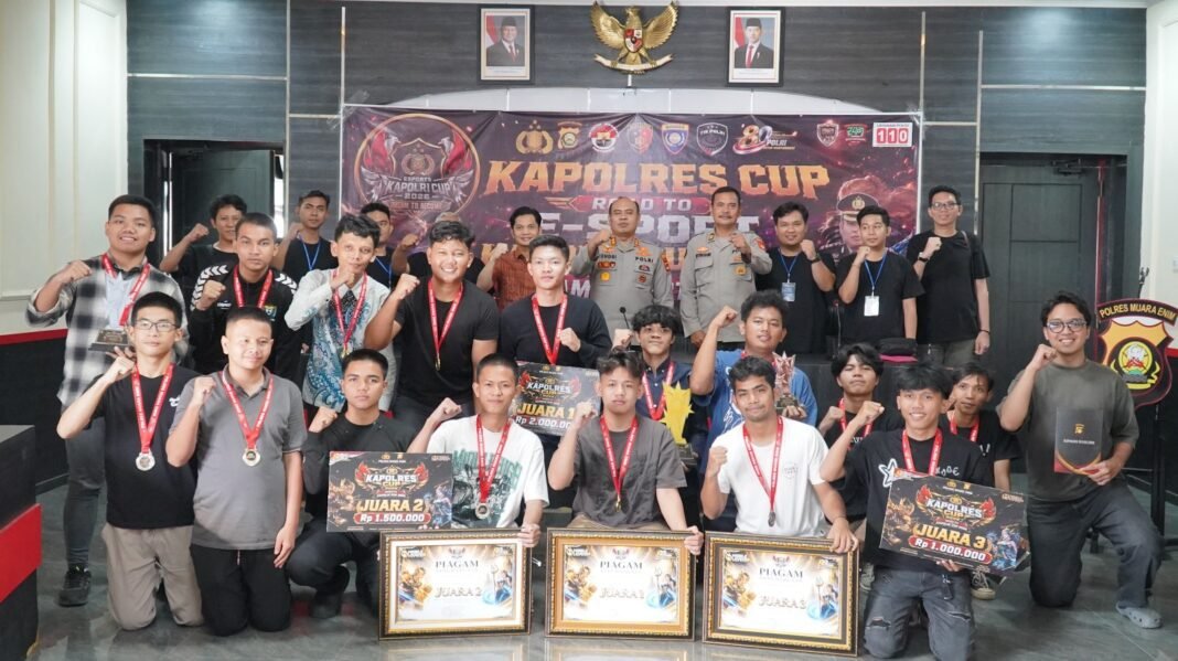 Kapolres Muara Enim Tutup E-SPORT Mobile Legends Kapolri Cup 2026, Kapolres Muara Enim Tutup E-SPORT Mobile Legends Kapolri Cup 2026,