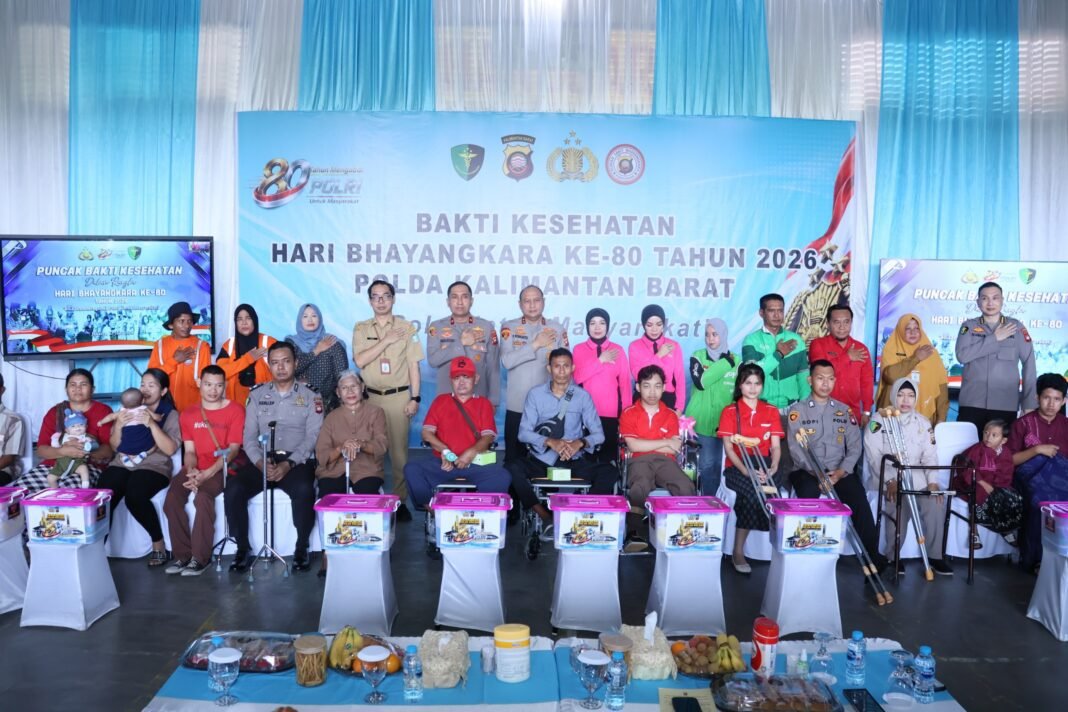 Polda Kalbar Gelar Bakti Kesehatan Hari Bhayangkara ke-80, Ribuan Masyarakat Terima Layanan Kesehatan Gratis Polda Kalbar Gelar Bakti Kesehatan Hari Bhayangkara ke-80, Ribuan Masyarakat Terima Layanan Kesehatan Gratis