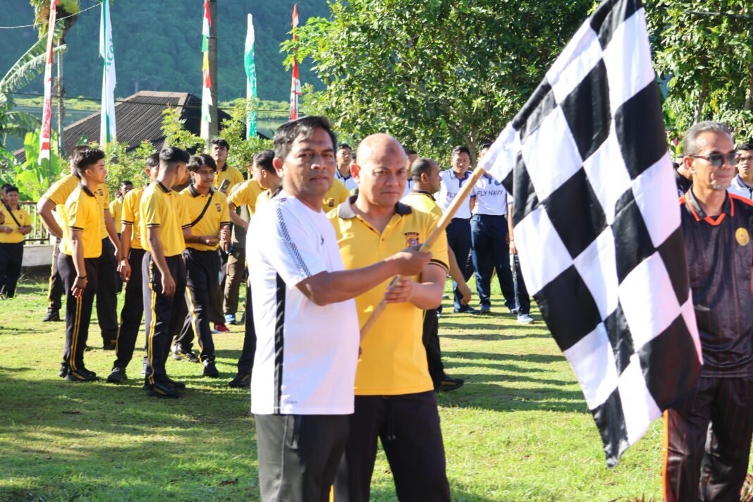 Polres Sabang Gelar Olahraga Bersama Semarakkan Hari Bhayangkara Ke-80 | Kompas.sbs.-News. Polres Sabang Gelar Olahraga Bersama Semarakkan Hari Bhayangkara Ke-80 | Kompas.sbs.-News.