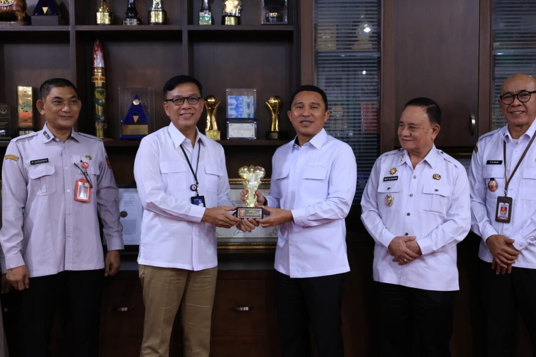 Bupati Parosil Mabsus Tekankan Potensi Daerah dan Kedaulatan Pangan Bupati Parosil Mabsus Tekankan Potensi Daerah dan Kedaulatan Pangan