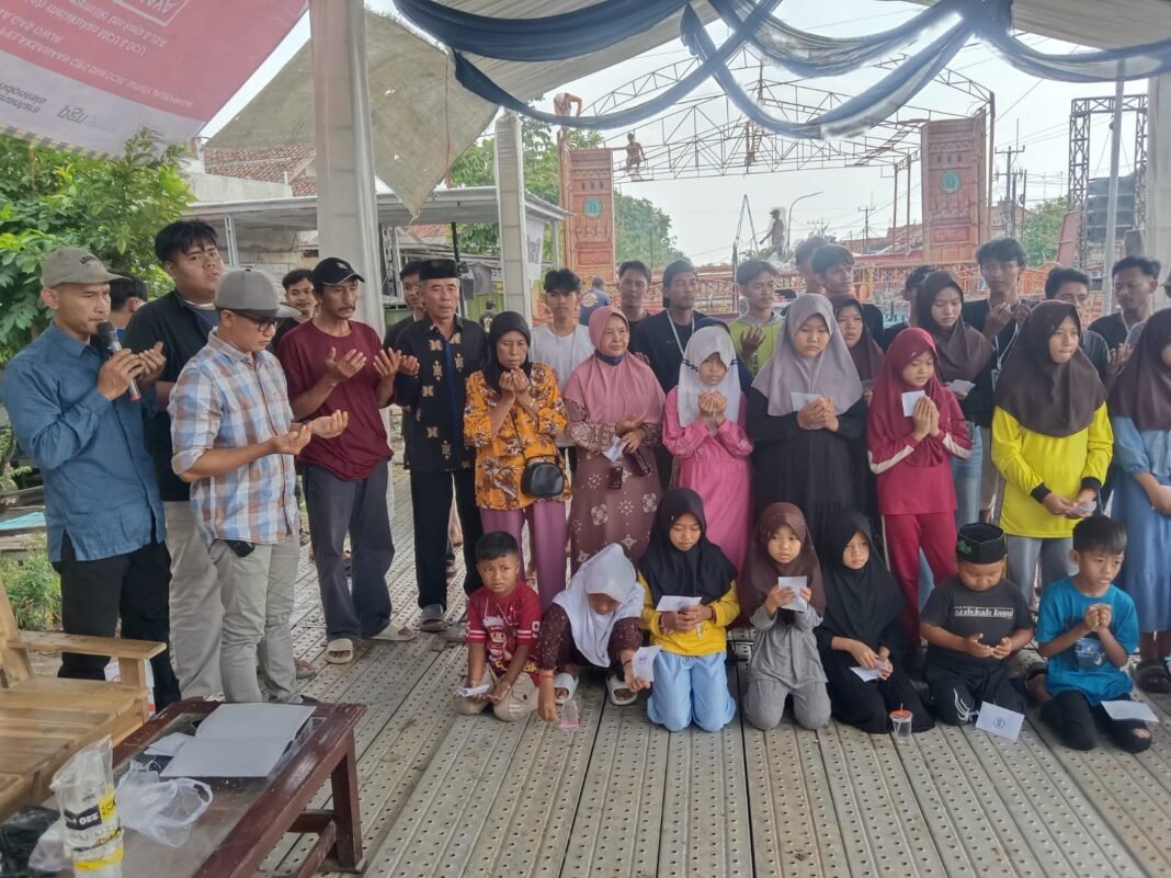 Pemuda-Pemudi GMS Reborn Santuni Anak Yatim Piatu, Pererat Tali Silaturahmi Pemuda-Pemudi GMS Reborn Santuni Anak Yatim Piatu, Pererat Tali Silaturahmi