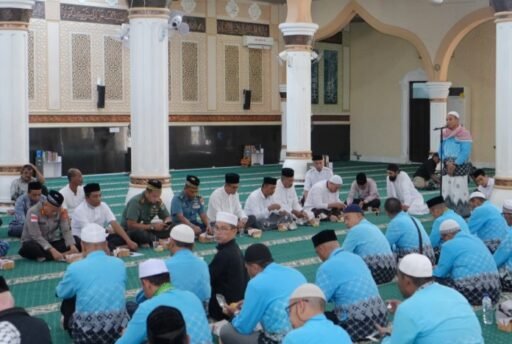 Kembali dari Tanah Suci, Jamaah Haji Sabang Disambut Penuh Syukur | Kompas.sbs.-News. Kembali dari Tanah Suci, Jamaah Haji Sabang Disambut Penuh Syukur | Kompas.sbs.-News.