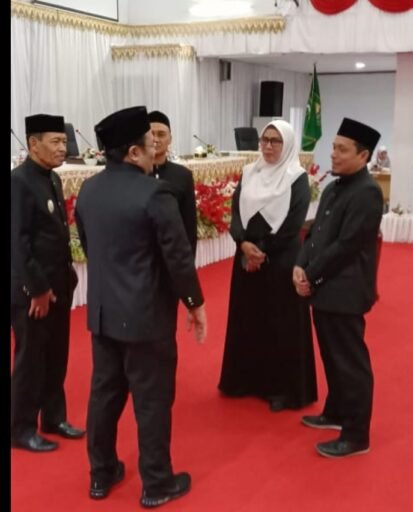 DPRK dan Pemerintah Kota Sabang Sepakati DOKA 2027, Perkuat Fondasi Pembangunan dan Kesejahteraan Masyarakat DPRK dan Pemerintah Kota Sabang Sepakati DOKA 2027, Perkuat Fondasi Pembangunan dan Kesejahteraan Masyarakat