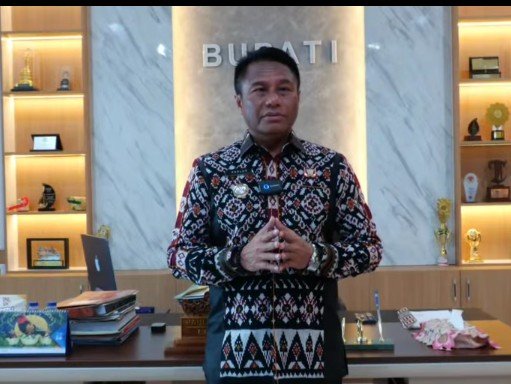 Bupati Paulus Henuk: Masa Depan Ekonomi Rote Ndao Dimulai dari Data yang Jujur Bupati Paulus Henuk: Masa Depan Ekonomi Rote Ndao Dimulai dari Data yang Jujur