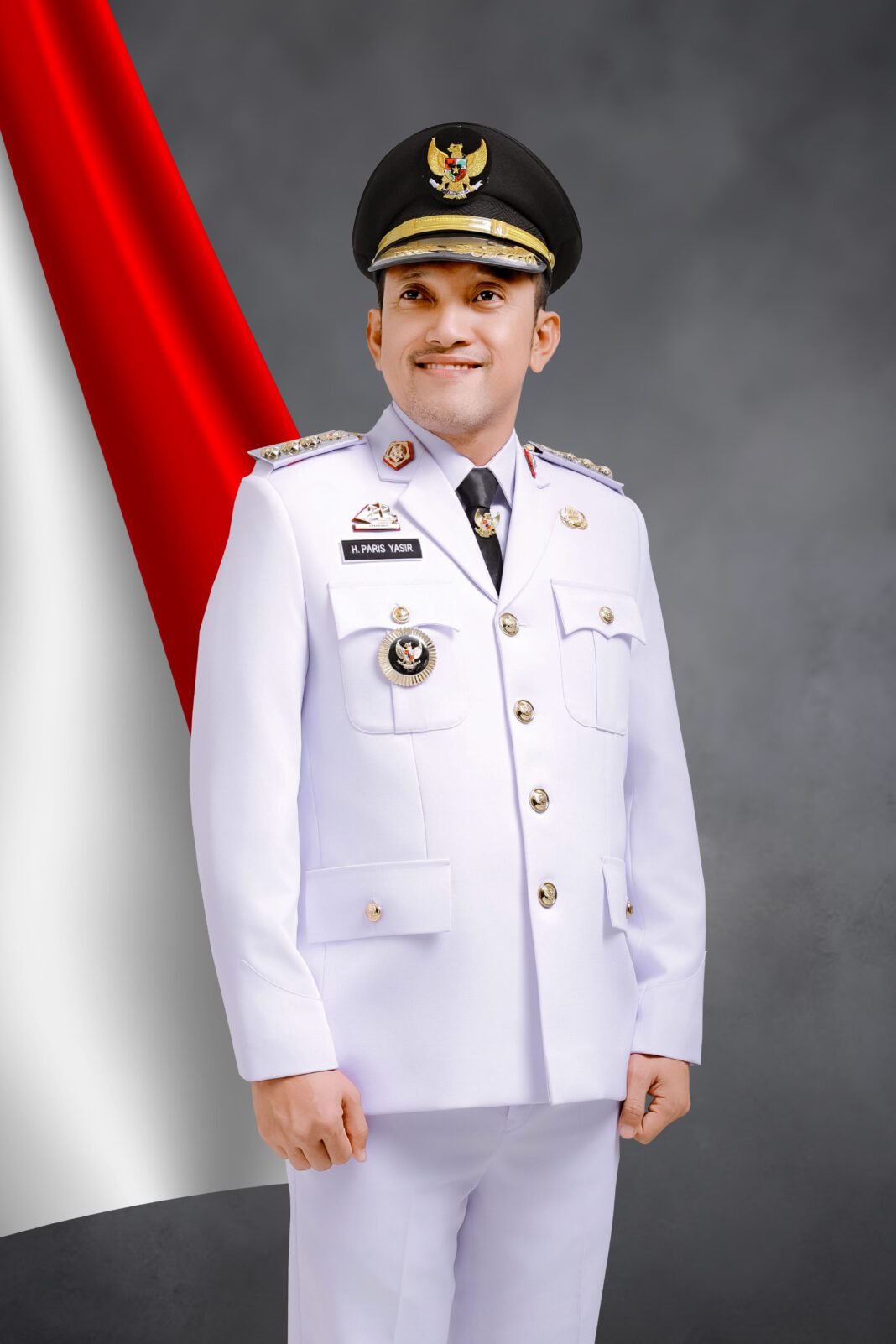Bupati Jeneponto Terima Penghargaan dari PGRI Sulsel atas Komitmen Mendukung Kemajuan Guru Bupati Jeneponto Terima Penghargaan dari PGRI Sulsel atas Komitmen Mendukung Kemajuan Guru