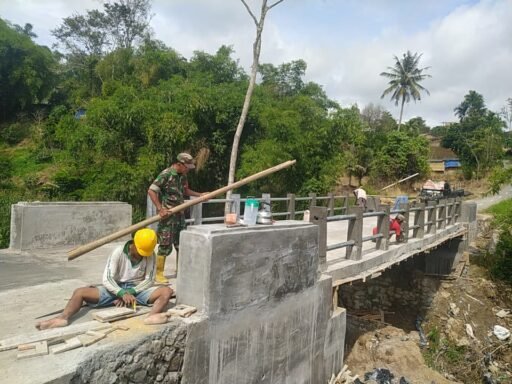 Kodim 0205/TK Rampungkan Pembangunan Jembatan Beton di Desa Tanjung Beringin Kodim 0205/TK Rampungkan Pembangunan Jembatan Beton di Desa Tanjung Beringin