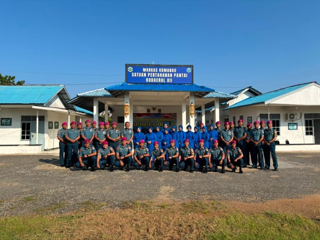 Dansathantai Kodaeral XII Gelar Entry Briefing: Tegaskan Profesionalisme dan Soliditas Prajurit Dansathantai Kodaeral XII Gelar Entry Briefing: Tegaskan Profesionalisme dan Soliditas Prajurit