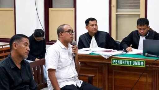 Faisal Hasrimy Bantah Keras Tuduhan Saipul Abdi: ‘Saya Tidak Pernah Terima Rp1 Miliar Proyek Smartboard'” Faisal Hasrimy Bantah Keras Tuduhan Saipul Abdi: ‘Saya Tidak Pernah Terima Rp1 Miliar Proyek Smartboard'”