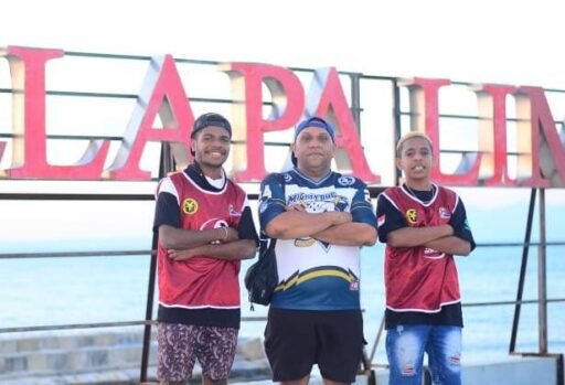 MANAJER AMF CLUB MANOKWARI BAWA 2 PEMAIN TERBAIKNYA PERKUAT TIM AMF MARCKING TAMPIL DALAM LAGA KABOAX CUP V MANAJER AMF CLUB MANOKWARI BAWA 2 PEMAIN TERBAIKNYA PERKUAT TIM AMF MARCKING TAMPIL DALAM LAGA KABOAX CUP V