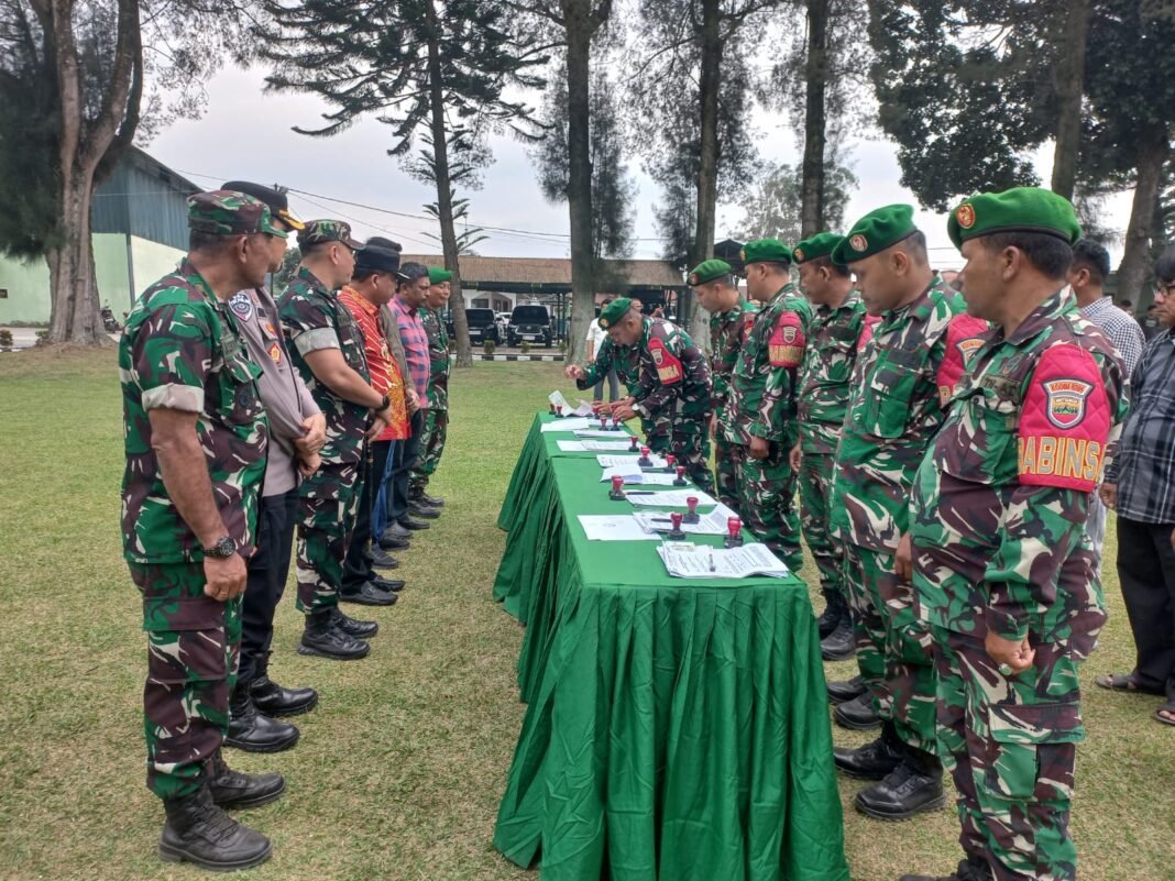 Dandim 0205/TK Letkol Inf Robert Panjaitan Serahkan Sarpras KDKMP 50 Unit Canter Untuk Perkuat Ekonomi Warga Dandim 0205/TK Letkol Inf Robert Panjaitan Serahkan Sarpras KDKMP 50 Unit Canter Untuk Perkuat Ekonomi Warga