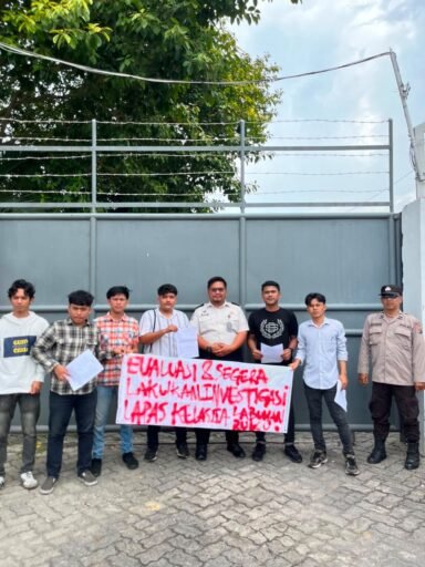 Desak Transparansi Lapas Labuhan Ruku, Aliansi Batu Bara Bergerak Gelar Aksi di Kanwil Ditjenpas Sumut Desak Transparansi Lapas Labuhan Ruku, Aliansi Batu Bara Bergerak Gelar Aksi di Kanwil Ditjenpas Sumut