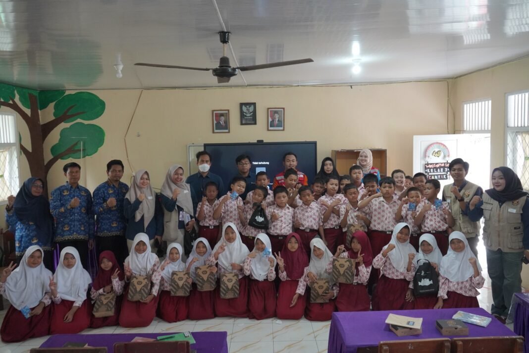 Sasar Generasi Muda, PTBA Edukasi Siswa SD Lewat Green School Sasar Generasi Muda, PTBA Edukasi Siswa SD Lewat Green School