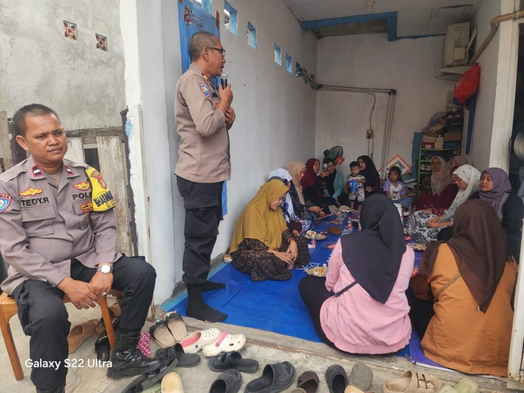 Jaga Jakarta On The Spot, Polsek Bekasi Barat Ajak Warga Bintara Cegah Tawuran dan Judi Online Jaga Jakarta On The Spot, Polsek Bekasi Barat Ajak Warga Bintara Cegah Tawuran dan Judi Online