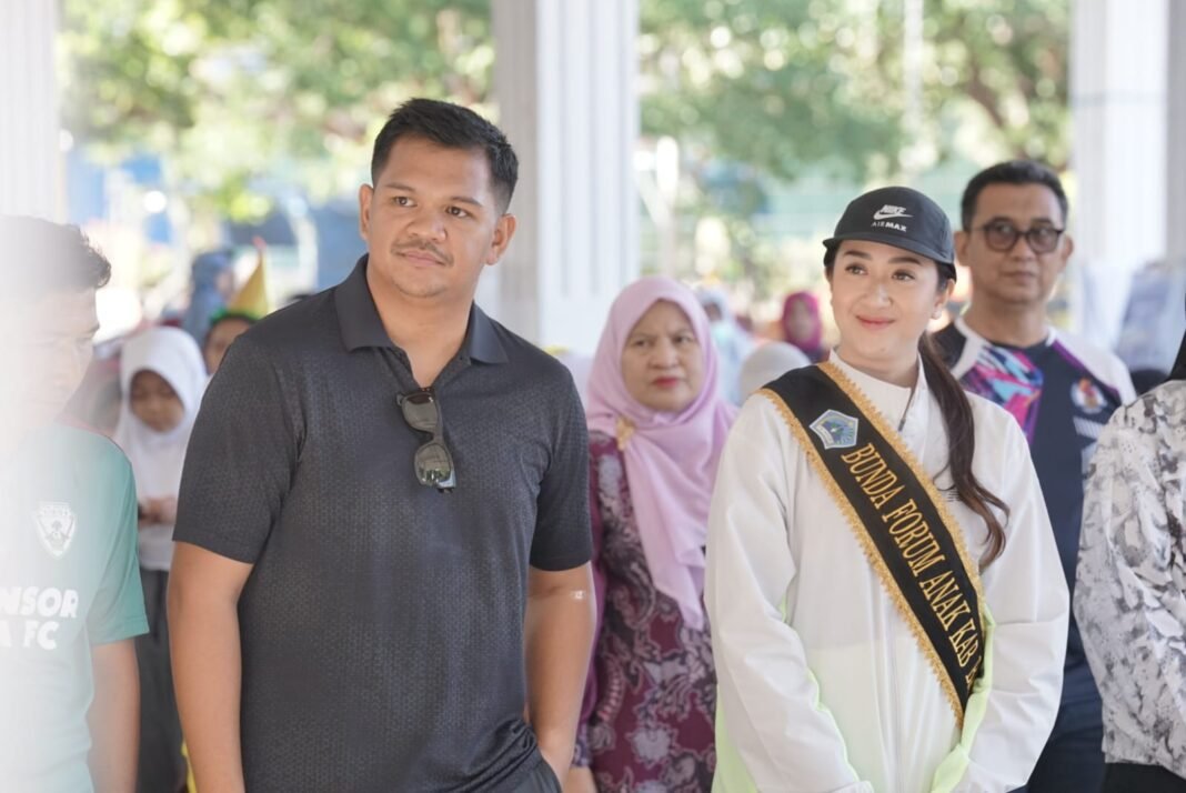 Dampingi Bunda Forum Anak, Bupati Bantaeng Resmikan Children Car Free Day dan Market Day Peringatan HAN 2026 Dampingi Bunda Forum Anak, Bupati Bantaeng Resmikan Children Car Free Day dan Market Day Peringatan HAN 2026