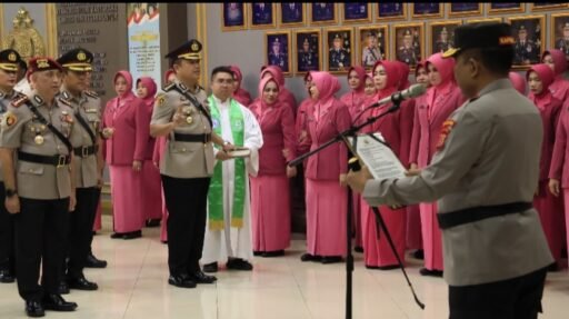 Kapolda Aceh Pimpin Sertijab 7 Pejabat Utama dan 9 Kapolres Jajaran Polda Aceh | Kompas.sbs Kapolda Aceh Pimpin Sertijab 7 Pejabat Utama dan 9 Kapolres Jajaran Polda Aceh | Kompas.sbs