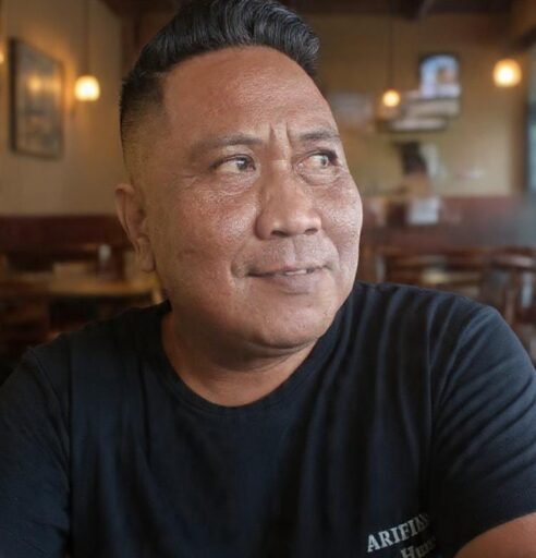 Ketua RT 23 Ajak Warga Duduk Bersama Bahas Masalah Lingkungan Ketua RT 23 Ajak Warga Duduk Bersama Bahas Masalah Lingkungan