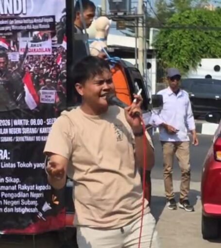 Jangan Hanya Berani Berpidato Berani Menempuh Jalur Hukum Iqbal Maulana Tagih Integritas Pejabat Subang Jangan Hanya Berani Berpidato Berani Menempuh Jalur Hukum Iqbal Maulana Tagih Integritas Pejabat Subang