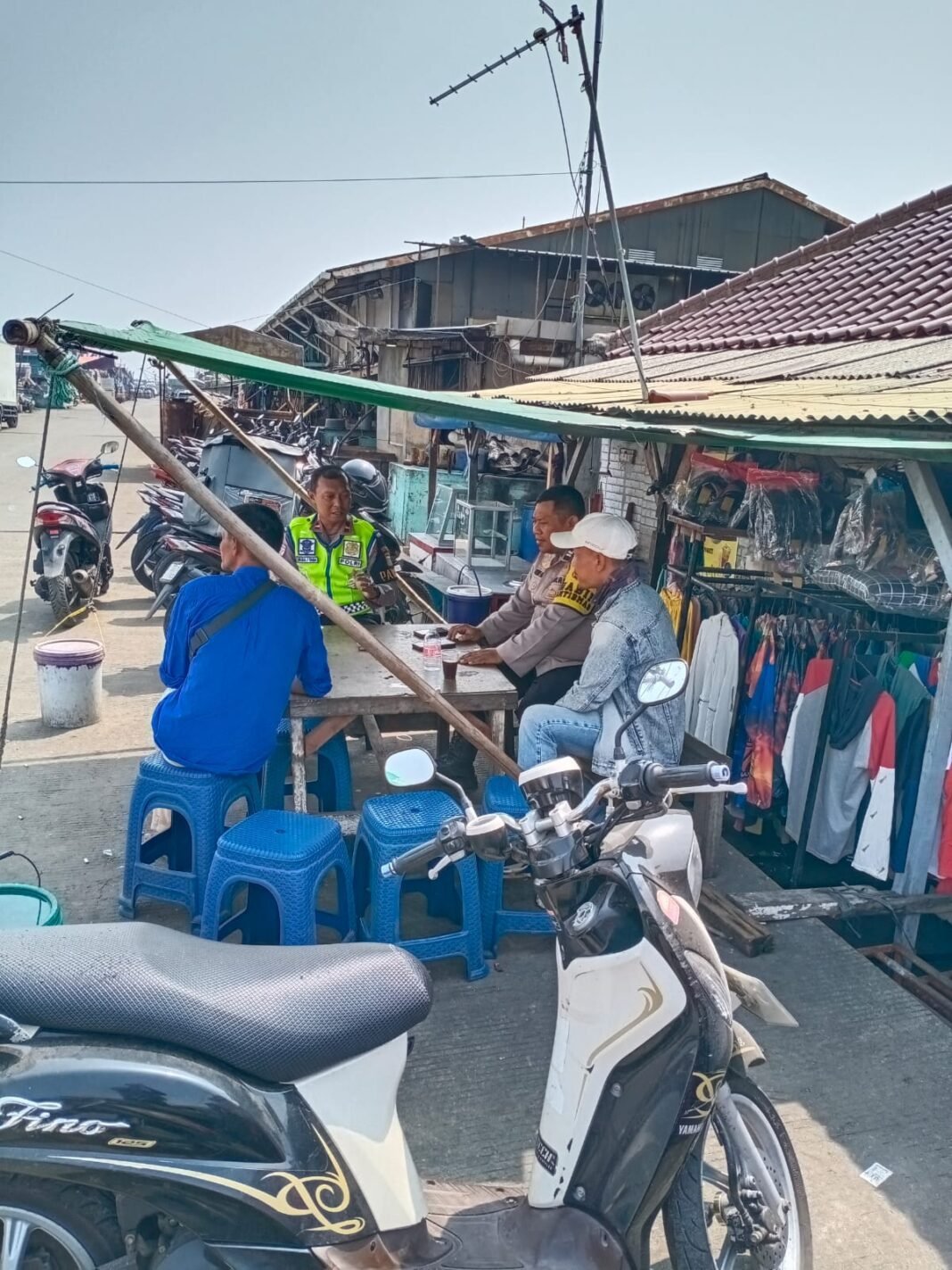 Polres Pelabuhan Tanjung Priok Perkuat Sinergi Kamtibmas Bersama Masyarakat Polres Pelabuhan Tanjung Priok Perkuat Sinergi Kamtibmas Bersama Masyarakat