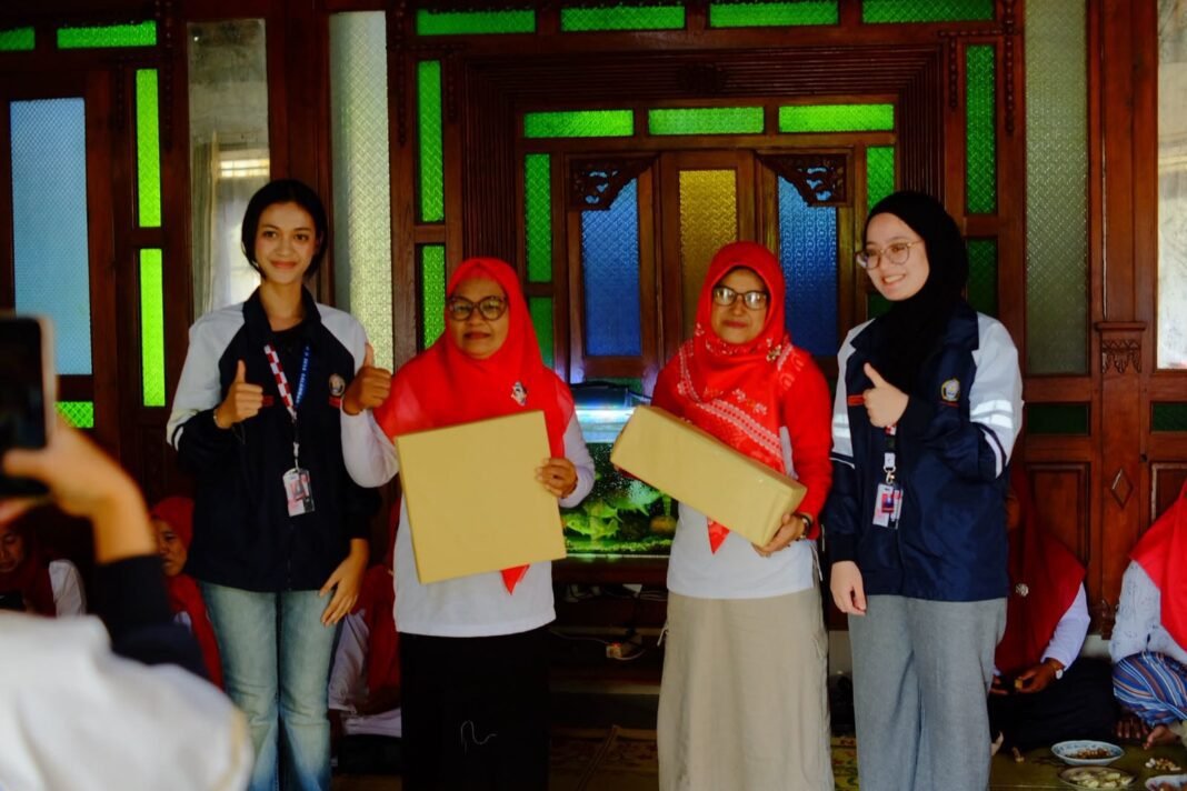 Psikoedukasi KKN UNDIP Dorong Keluarga Harmonis Tanpa Kekerasan Psikoedukasi KKN UNDIP Dorong Keluarga Harmonis Tanpa Kekerasan