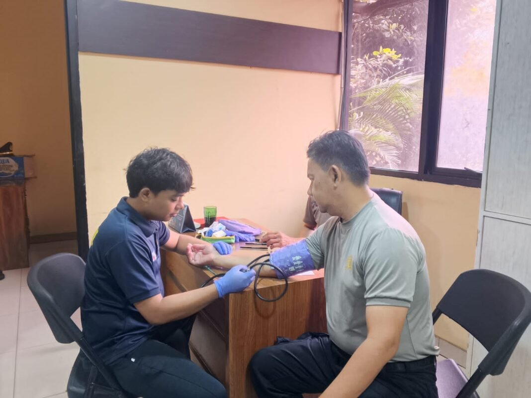 Sidokkes Polres Priok Laksanakan Skrining Risiko Penyakit Jantung Koroner bagi Personel PNPP Sidokkes Polres Priok Laksanakan Skrining Risiko Penyakit Jantung Koroner bagi Personel PNPP