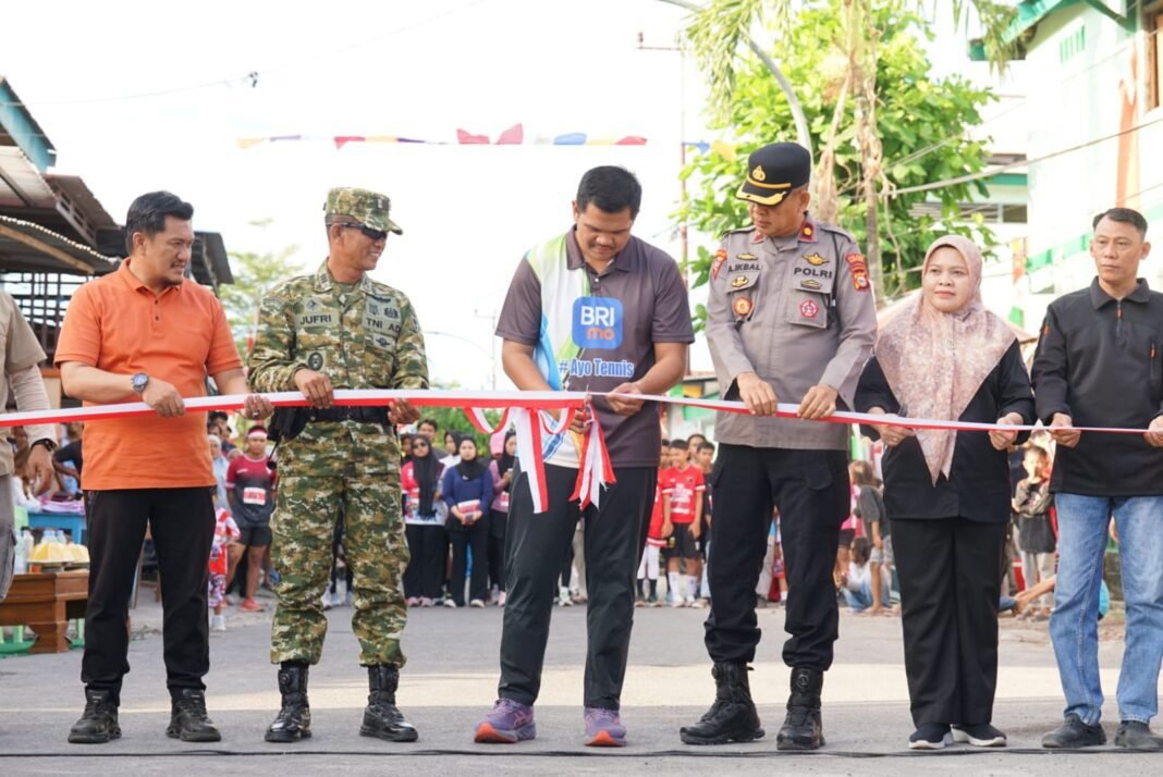 Sambut HUT RI ke-81, Bupati Bantaeng Resmikan Gapura Kampung Bissampole Sambut HUT RI ke-81, Bupati Bantaeng Resmikan Gapura Kampung Bissampole
