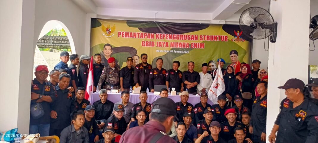 Pemantapan ke pengurusan grib jaya dpc muara enim bertempat di kediaman bapak fidaus Pemantapan ke pengurusan grib jaya dpc muara enim bertempat di kediaman bapak fidaus