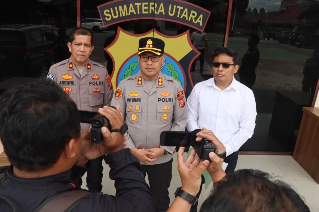 Tim Cobra Polres Karo Tindak Pelaku diduga Pelaku Pungli di Kawasan Objek Wisata Air Panas DDebuk-Debuk Tim Cobra Polres Karo Tindak Pelaku diduga Pelaku Pungli di Kawasan Objek Wisata Air Panas DDebuk-Debuk