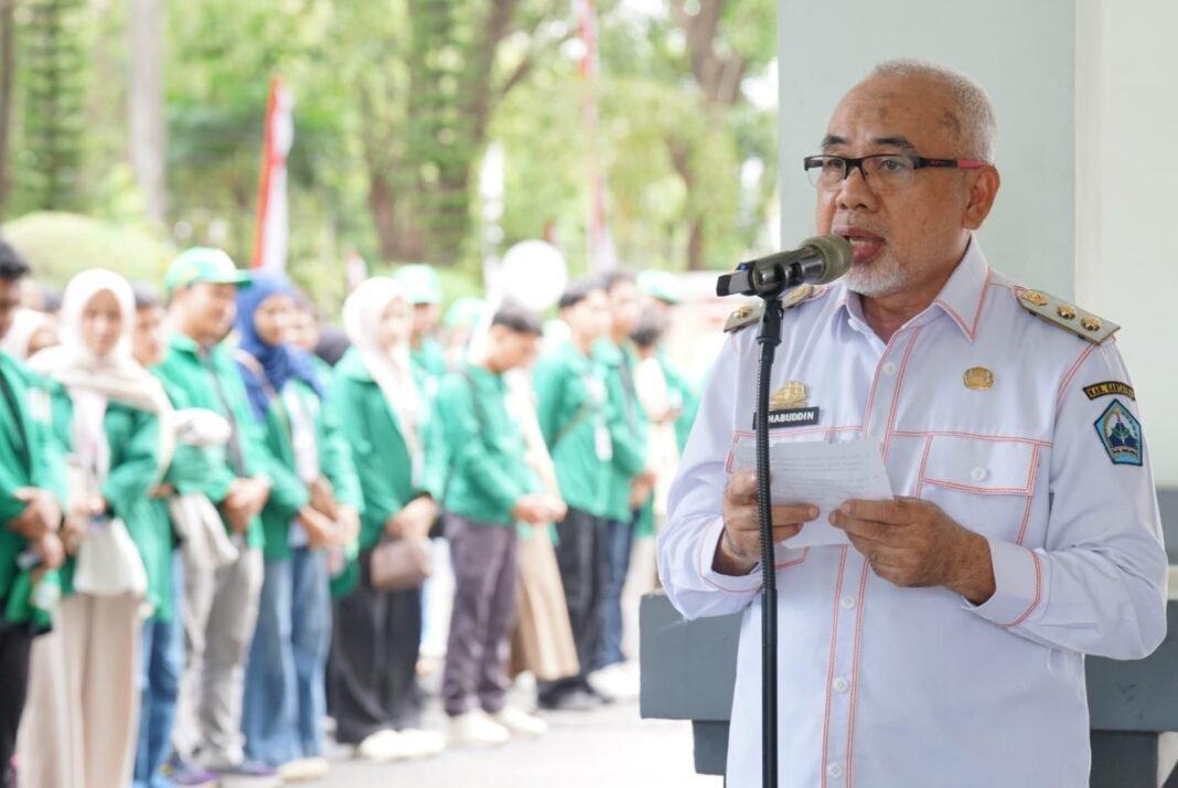 Wabup Bantaeng Sambut 409 Mahasiswa KKN UIN Alauddin Makassar Wabup Bantaeng Sambut 409 Mahasiswa KKN UIN Alauddin Makassar