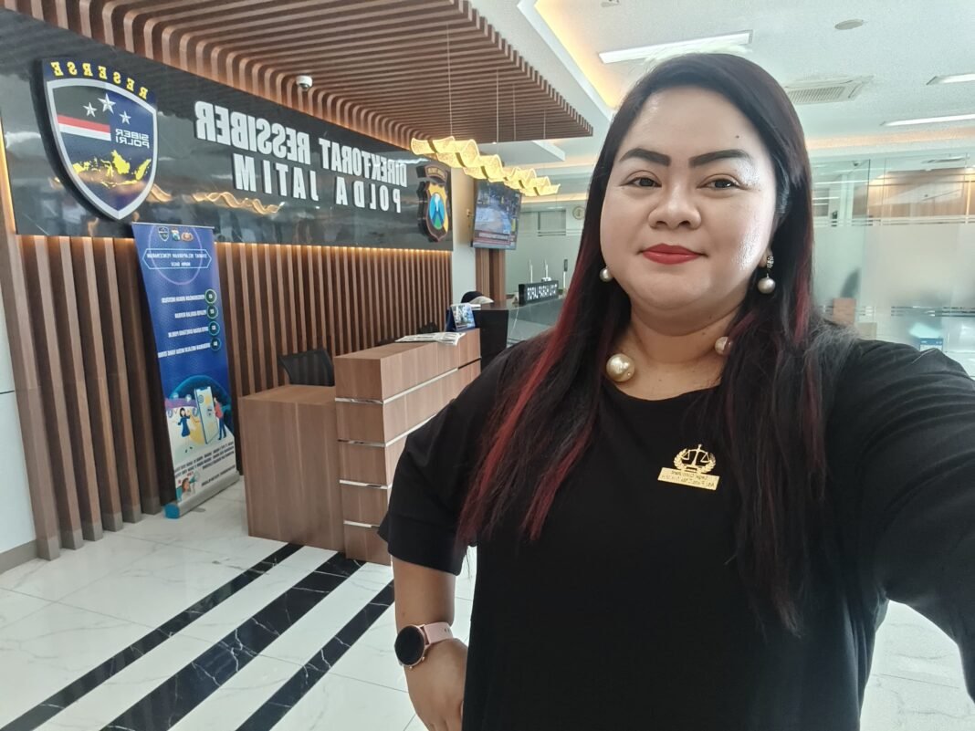 ADVOKAT RIKHA TEMPUH JALUR HUKUM ATAS DUGAAN PENCEMARAN NAMA BAIK DI MEDIA SOSIAL ADVOKAT RIKHA TEMPUH JALUR HUKUM ATAS DUGAAN PENCEMARAN NAMA BAIK DI MEDIA SOSIAL