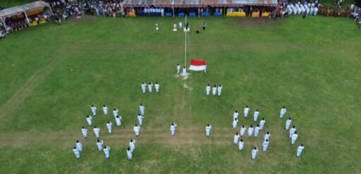 Sejarah Baru HUT RI : Paskibra SMA Negeri 1 Silou Kahean Mampu Bentuk Pola 81 Sejarah Baru HUT RI : Paskibra SMA Negeri 1 Silou Kahean Mampu Bentuk Pola 81Â