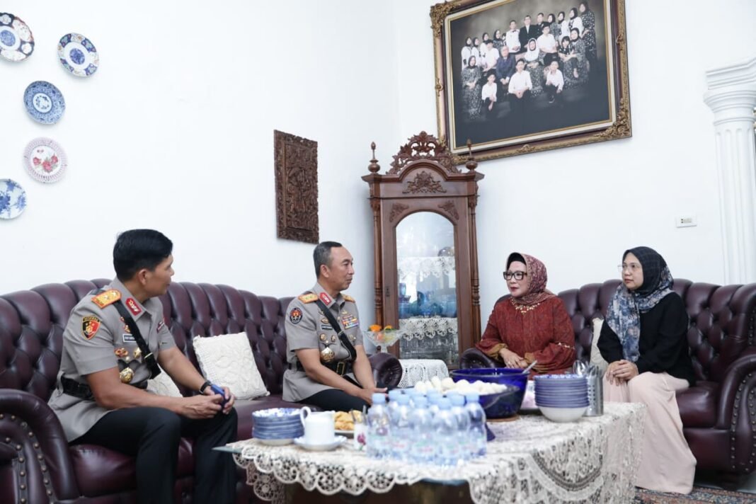 Hari Juang Polri 2026, Kapolda Sumsel Teguhkan Estafet Pengabdian dari Polisi Pejuang Hari Juang Polri 2026, Kapolda Sumsel Teguhkan Estafet Pengabdian dari Polisi Pejuang