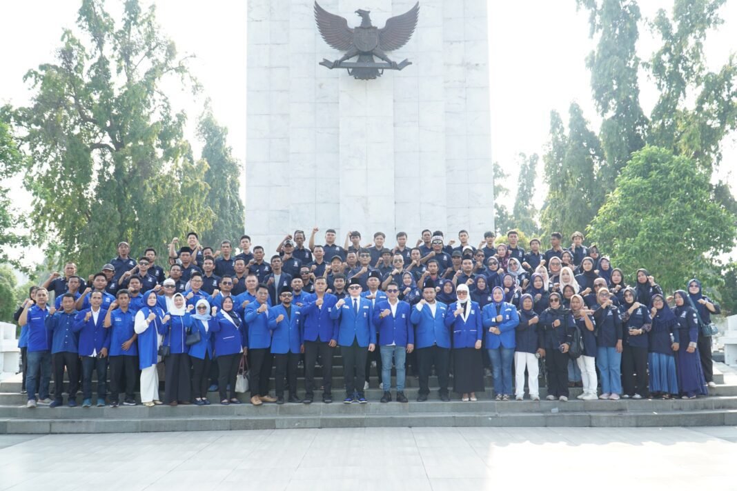 PAN Kota Medan Tabur Bunga di TMP Nasional, Momentum Sambut HUT ke – 28 PAN Kota Medan Tabur Bunga di TMP Nasional, Momentum Sambut HUT ke – 28