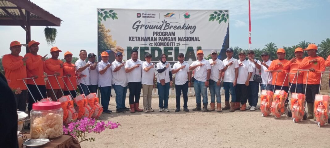 Ground Breaking PTPN IV Regional 1 Kebun Silau Dunia Tanam Kedelai Dukung Ketahan Pangan Ground Breaking PTPN IV Regional 1 Kebun Silau Dunia Tanam Kedelai Dukung Ketahan Pangan