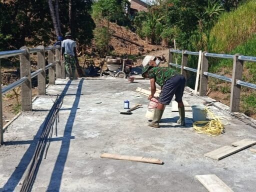 Percepat Akses Warga, Yonzipur dan Kodim 1409/Gowa Kejar Penyelesaian Jembatan Badenglolo Percepat Akses Warga, Yonzipur dan Kodim 1409/Gowa Kejar Penyelesaian Jembatan Badenglolo