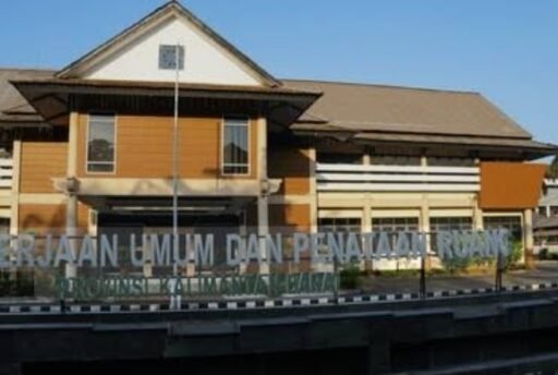 Proyek PL PUPR Kalbar Jadi Sorotan, LSM Ungkap Isu Penguasaan Paket dan Intervensi Dewan Proyek PL PUPR Kalbar Jadi Sorotan, LSM Ungkap Isu Penguasaan Paket dan Intervensi Dewan