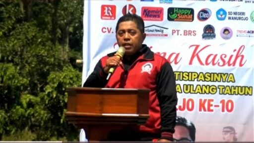 Semarak Ultah PAKUREJO ke-10 : Ketua Pakurejo Eko Priyono SE, Apresiasi Partisipasi SMP N 32 Purworejo Semarak Ultah PAKUREJO ke-10 : Ketua Pakurejo Eko Priyono SE, Apresiasi Partisipasi SMP N 32 Purworejo