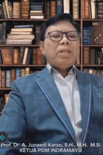 Ketua PDM Muhammadiyah Kab.Indramayu Ajak Masyarakat Bijak Bermedsos dan Hindari Provokasi Ketua PDM Muhammadiyah Kab.Indramayu Ajak Masyarakat Bijak Bermedsos dan Hindari Provokasi