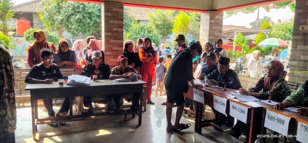 Pemdes Krangkeng Sukses Salurkan Bantuan Pangan dari Bulog Kepada 1.718 KPM Pemdes Krangkeng Sukses Salurkan Bantuan Pangan dari Bulog Kepada 1.718 KPM