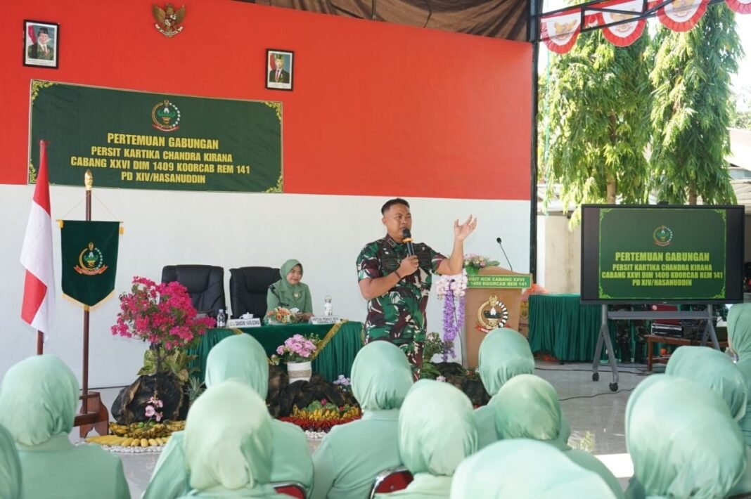 Dandim Gowa Pimpin Pertemuan Gabungan Persit, Tekankan Peran Strategis Pendamping Prajurit Dandim Gowa Pimpin Pertemuan Gabungan Persit, Tekankan Peran Strategis Pendamping Prajurit