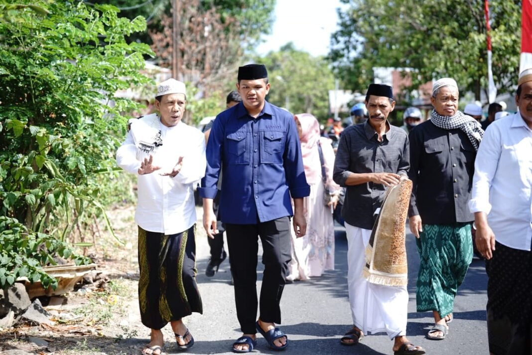 Bupati Bantaeng Hadiri Tabligh Akbar Maulid Nabi di Masjid Nurut Taqwa Dampang Bupati Bantaeng Hadiri Tabligh Akbar Maulid Nabi di Masjid Nurut Taqwa Dampang