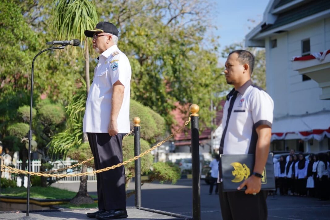 Wabup Bantaeng Pimpin Upacara Haornas ke -43Â Tekankan Pentingnya Budaya Hidup Aktif dan Sehat Wabup Bantaeng Pimpin Upacara Haornas ke -43Â Tekankan Pentingnya Budaya Hidup Aktif dan Sehat