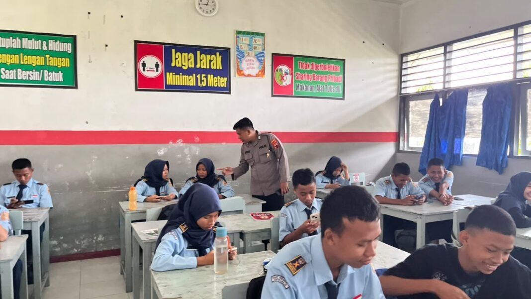 Sosialisasi & Literasi Digital “Paham AI” Oleh Polres Purworejo, Cetak Generasi Muda Berkulitas Sosialisasi & Literasi Digital “Paham AI” Oleh Polres Purworejo, Cetak Generasi Muda Berkulitas