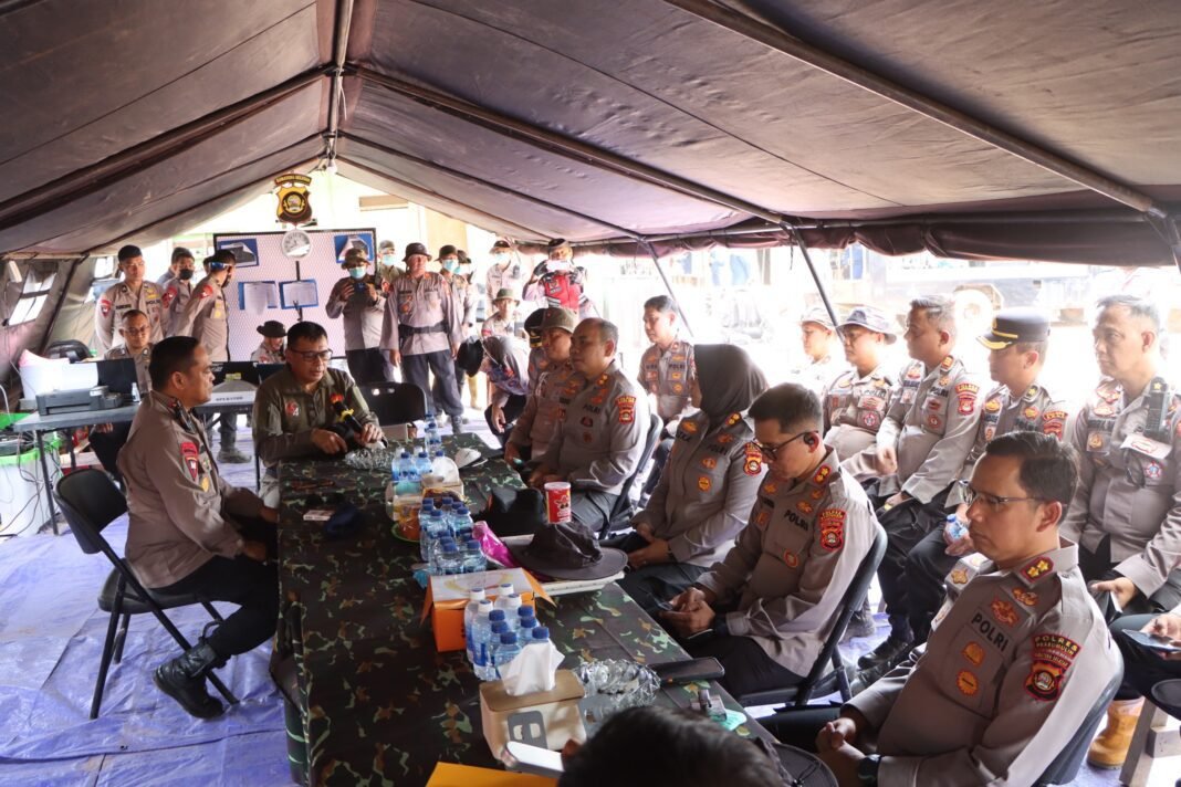 Tangani Karhutla Lahan Gambut, Polres Muara Enim Uji Penggunaan Cairan X-Fire Tangani Karhutla Lahan Gambut, Polres Muara Enim Uji Penggunaan Cairan X-Fire