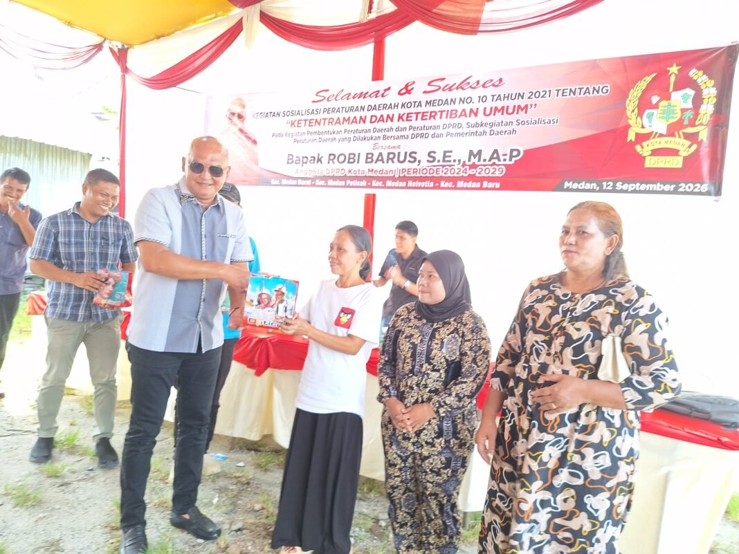 Robi Barus S.E M.A.P Kembali Lakukan Sosperda di Dapilnya Robi Barus S.E M.A.P Kembali Lakukan Sosperda di Dapilnya