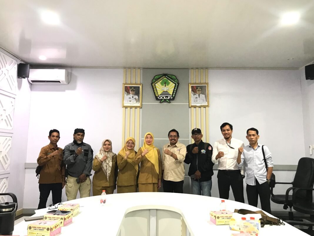 Kominfo Gowa Buka Pintu, Peace Room Siap Jadi Markas Jaga Desa SMSI Kominfo Gowa Buka Pintu, Peace Room Siap Jadi Markas Jaga Desa SMSI