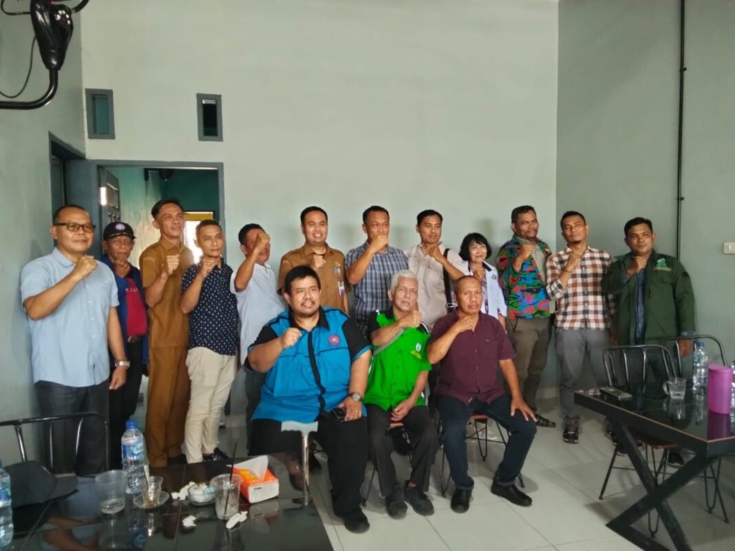 Perkuat Sinergitas Kamtibmas! Forum Serikat Pekerja Langkat Silaturahmi Polres & Disnaker, Langkat Perkuat Sinergitas Kamtibmas! Forum Serikat Pekerja Langkat Silaturahmi Polres & Disnaker, Langkat