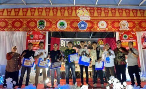 PORDES Betung Barat 2026: Panggung Juara Sepak Bola dan Voly di Malam Puncak HUT ke-33. PORDES Betung Barat 2026: Panggung Juara Sepak Bola dan Voly di Malam Puncak HUT ke-33.