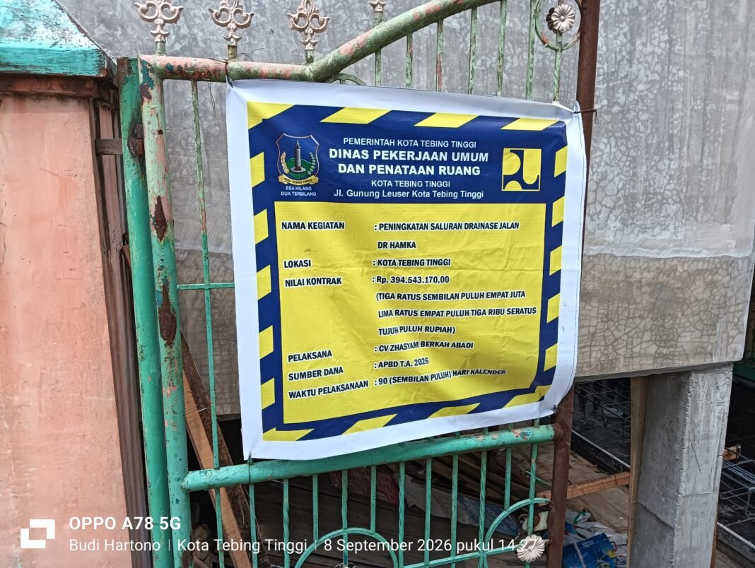 Proyek Pembangunan Drenase Yang Di Kerjakan CV. ZHASYAM Berkah Abadi Abaikan Kepentingan Penguna Jalan Proyek Pembangunan Drenase Yang Di Kerjakan CV. ZHASYAM Berkah Abadi Abaikan Kepentingan Penguna Jalan