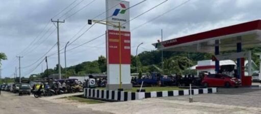 Pertamax ke Mana? Jurnalis Investigasi Soroti Alur Distribusi di Rote Ndao Pertamax ke Mana? Jurnalis Investigasi Soroti Alur Distribusi di Rote Ndao