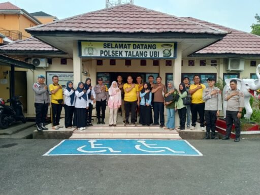 Sosialisasi Agen Perlinsos, Polsek Talang Ubi Ingatkan Pendaftaran Bansos Gratis Sosialisasi Agen Perlinsos, Polsek Talang Ubi Ingatkan Pendaftaran Bansos Gratis